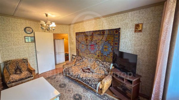 2-к квартира, 5/5 эт., 44м²