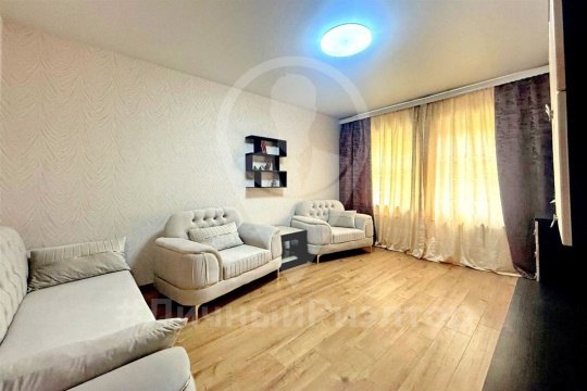 3-к квартира, 2/2 эт., 71м²