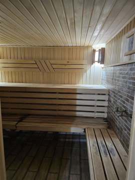 Дом 120м², участок 6 сот.