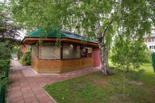 Дом 230м², участок 10,5 сот.