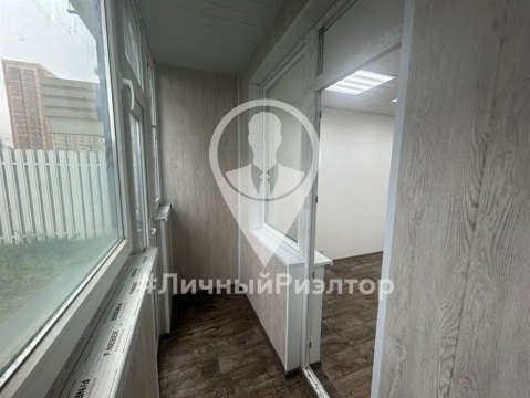 1-к квартира, 1/18 эт., 75м²