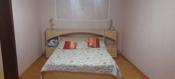 2-к квартира, 9/10 эт., 62м²