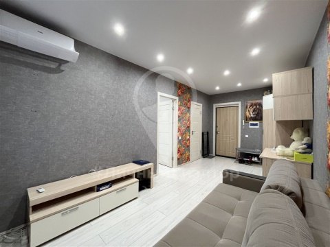 1-к квартира, 17/25 эт., 27м²