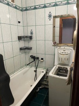 2-к квартира, 2/5 эт., 47м²