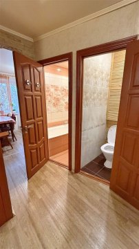 3-к квартира, 5/5 эт., 65м²