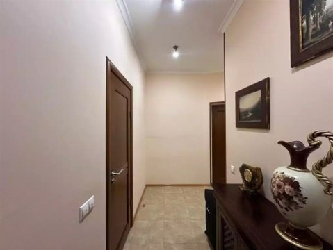 4-к квартира, 9/10 эт., 114м²