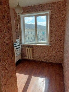 2-к квартира, 4/5 эт., 42м²