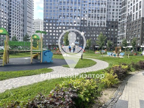 1-к квартира, 10/25 эт., 37м²
