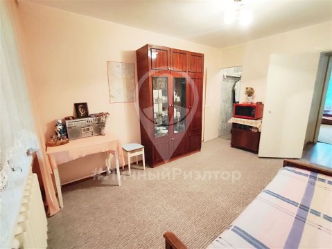 2-к квартира, 5/5 эт., 48м²