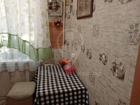 2-к квартира, 1/2 эт., 26м²