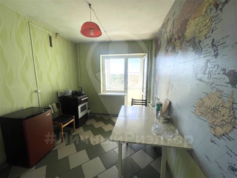 2-к квартира, 6/9 эт., 50м²