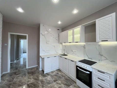 2-к квартира, 11/17 эт., 55м²