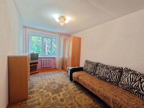 2-к квартира, 3/3 эт., 39м²