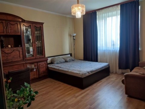 1-к квартира, 8/12 эт., 38м²