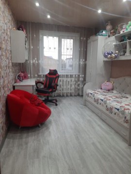 4-к квартира, 2/10 эт., 82м²