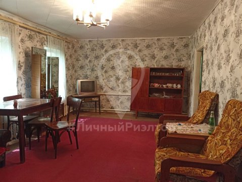 Дом 52м², участок 7 сот.