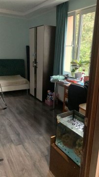 3-к квартира, 3/3 эт., 57м²