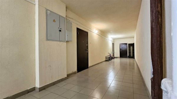 1-к квартира, 1/6 эт., 42м²