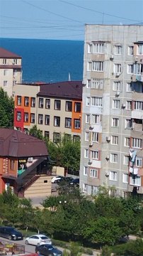 2-к квартира, 10/10 эт., 65м²