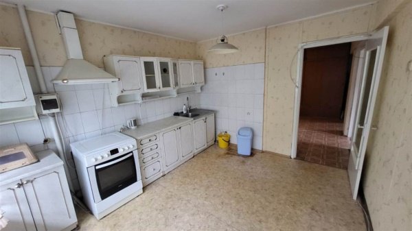 2-к квартира, 2/5 эт., 52м²