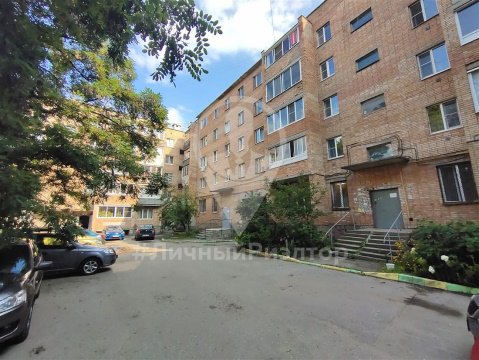 2-к квартира, 5/5 эт., 50м²