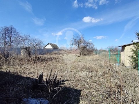 Дом 20м², участок 20 сот.