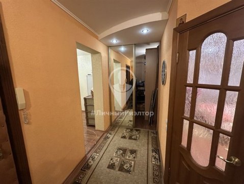 2-к квартира, 1/10 эт., 78м²