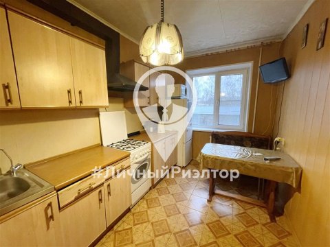 3-к квартира, 2/9 эт., 65м²