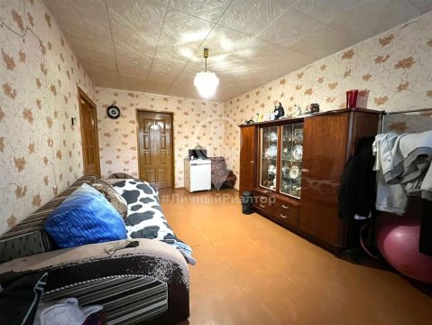 3-к квартира, 1/9 эт., 61м²