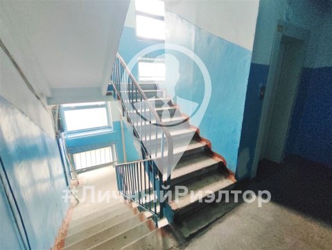 1-к квартира, 4/9 эт., 33м²