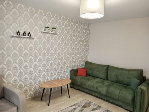 1-к квартира, 3/10 эт., 37м²