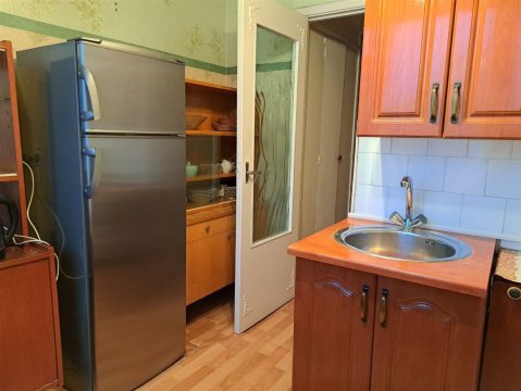 3-к квартира, 3/9 эт., 72м²