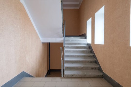 1-к квартира, 7/10 эт., 42м²