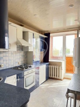 2-к квартира, 3/3 эт., 48м²