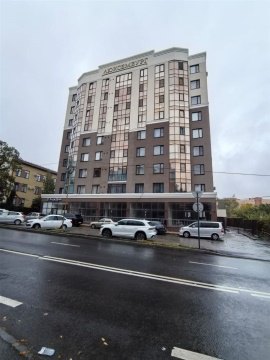 5-к квартира, 9/10 эт., 205м²