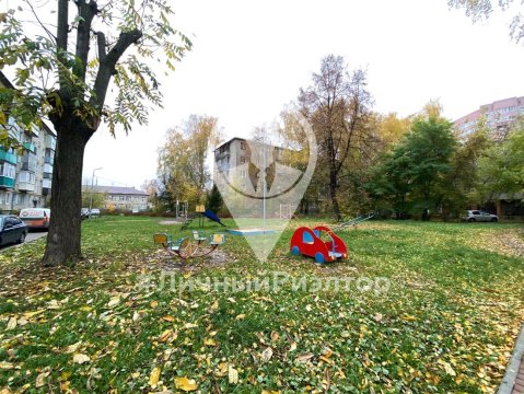 2-к квартира, 3/5 эт., 43м²