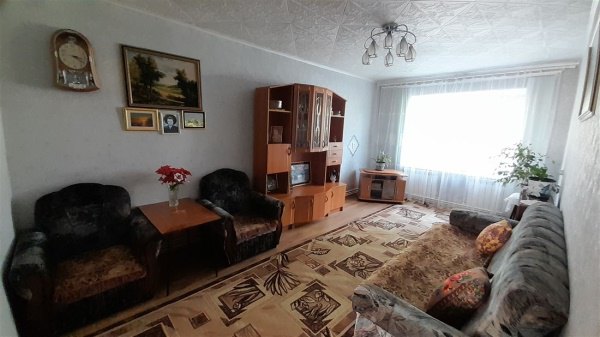 3-к квартира, 1/2 эт., 57м²