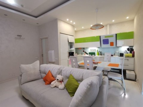 3-к квартира, 14/41 эт., 104м²
