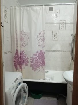 2-к квартира, 4/8 эт., 63м²