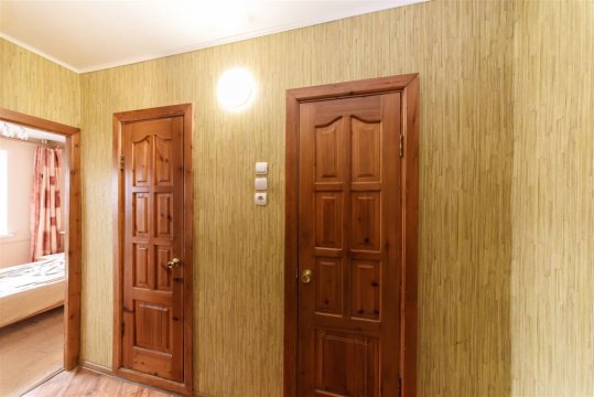 3-к квартира, 6/9 эт., 65м²