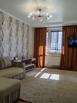 1-к квартира, 3/24 эт., 42м²