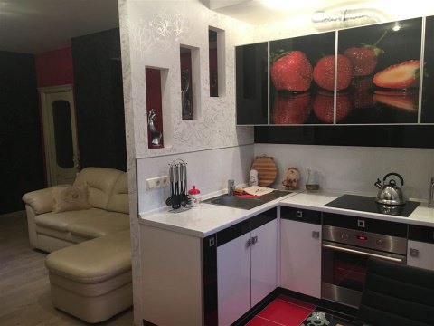 2-к квартира, 13/19 эт., 51м²