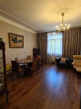 3-к квартира, 3/6 эт., 88м²