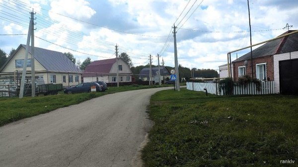 3-к квартира, 1/1 эт., 51м²