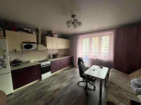 1-к квартира, 5/10 эт., 40м²