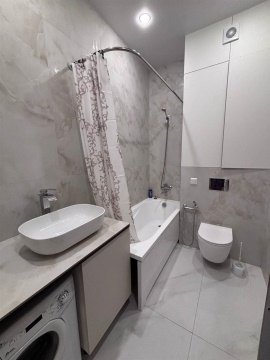 2-к квартира, 6/18 эт., 44м²