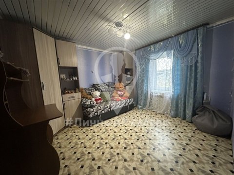 4-к квартира, 1/1 эт., 80м²
