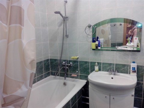 2-к квартира, 4/5 эт., 69м²