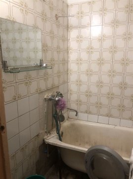3-к квартира, 5/9 эт., 59м²