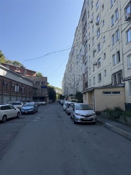 2-к квартира, 3/10 эт., 52м²